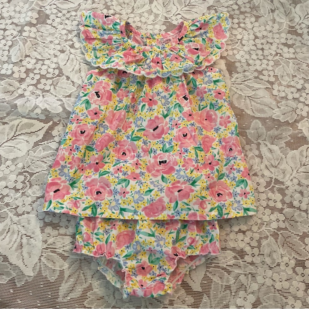 Baby girl crown and ivy two piece floral set